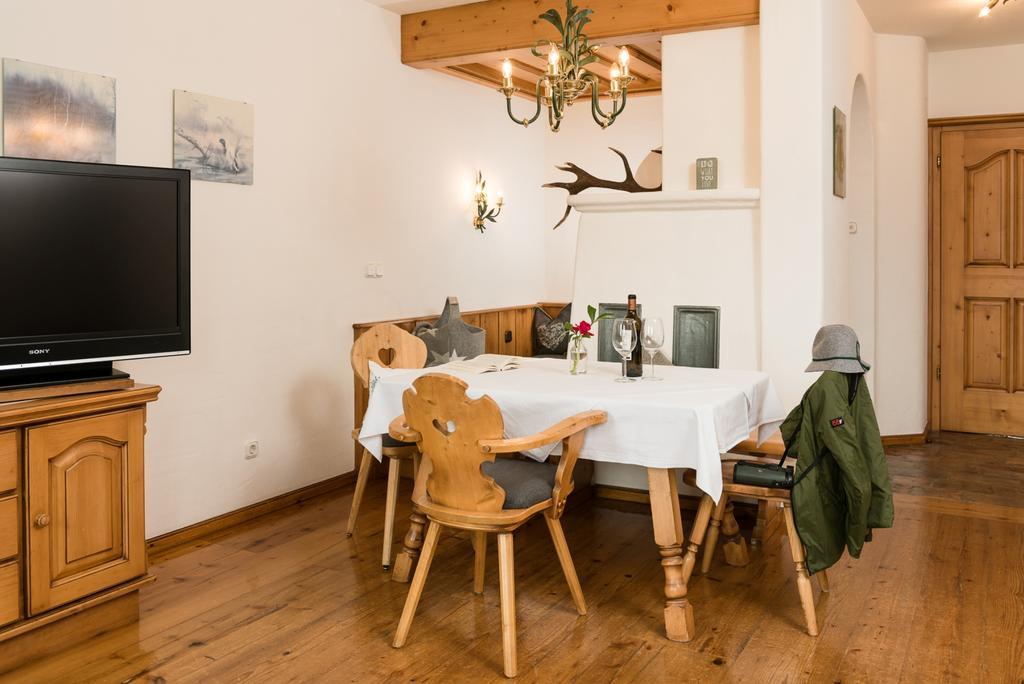 Ansitz Wirtsgut - Familienappartements In Den Bergen Leogang Exteriér fotografie