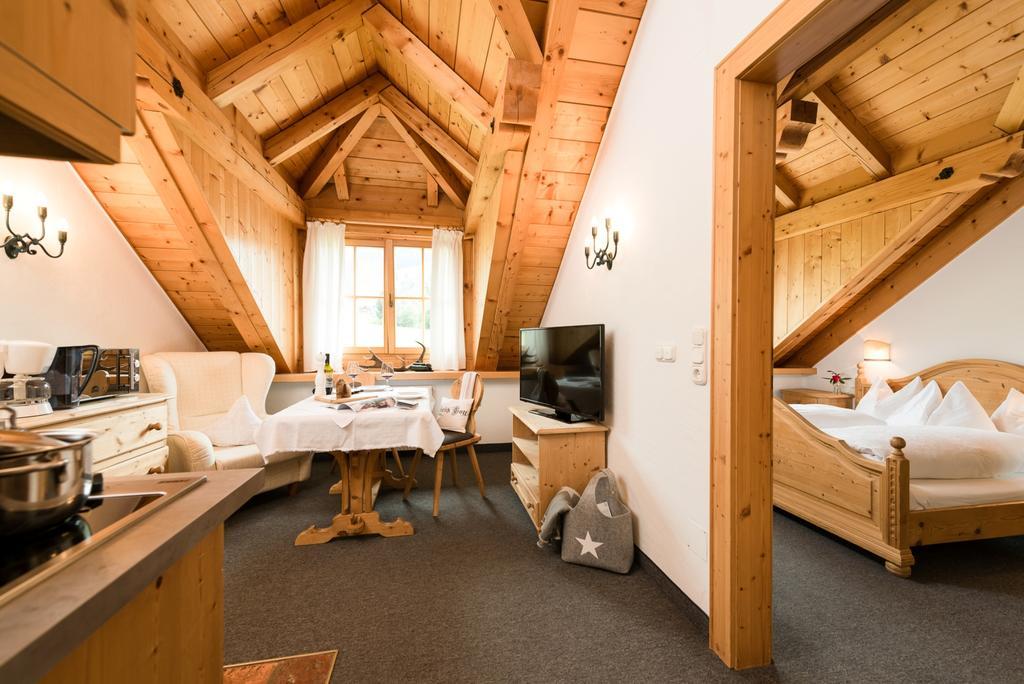 Ansitz Wirtsgut - Familienappartements In Den Bergen Leogang Exteriér fotografie