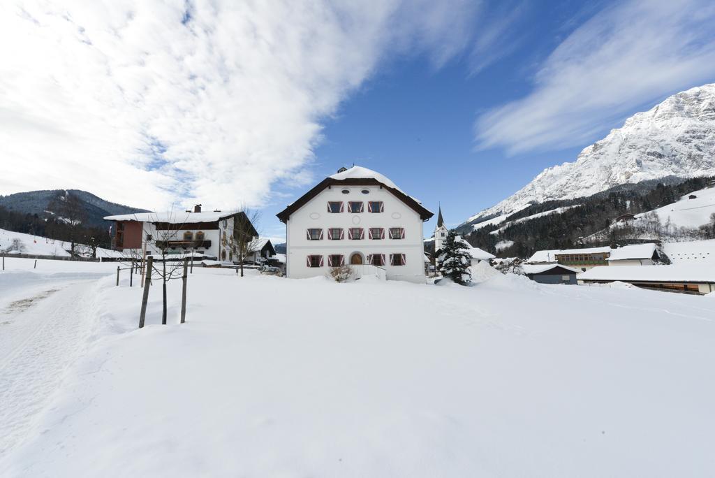 Ansitz Wirtsgut - Familienappartements In Den Bergen Leogang Exteriér fotografie